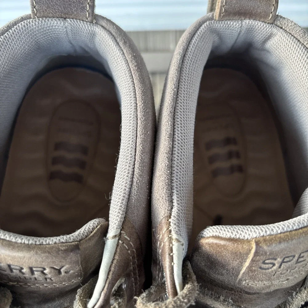 Sperry Men's 10 Authentic Brown/ Taupe Chukka Boots Push Wave Leather Inserts